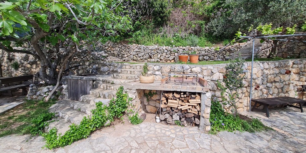 Shared grill area